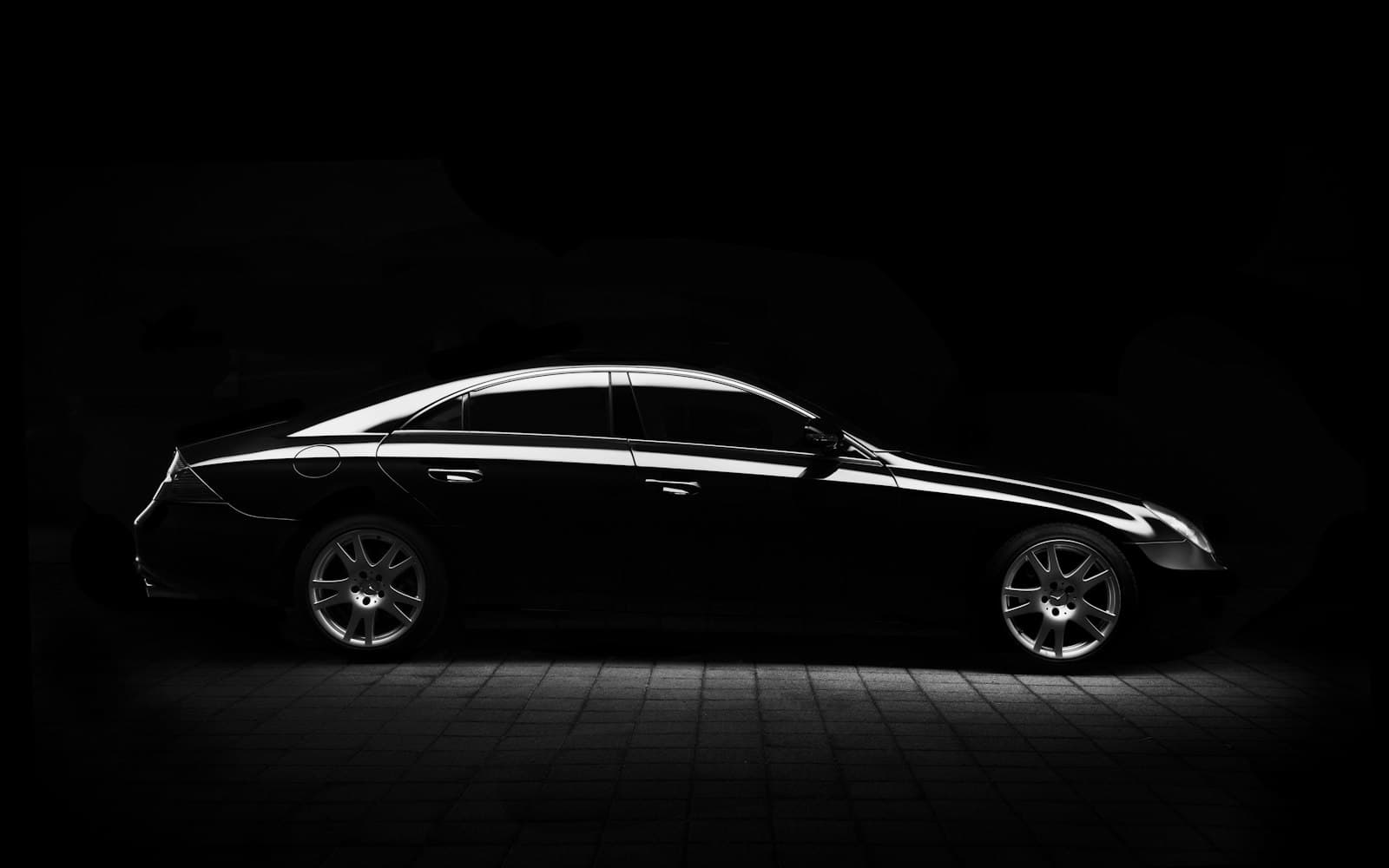 Executive chauffeur vehicle on a London street