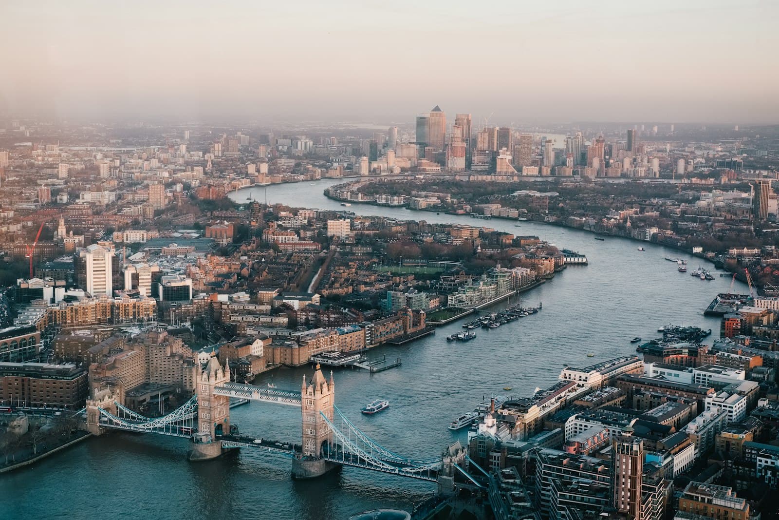 London City Airport taxi transfer